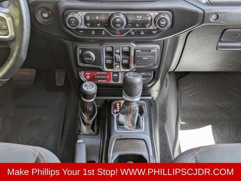 Used 2021 Jeep Gladiator Mojave AWD/4WD image 18