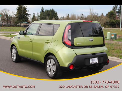 Used 2016 Kia Soul w/ Convenience Package FWD image 3