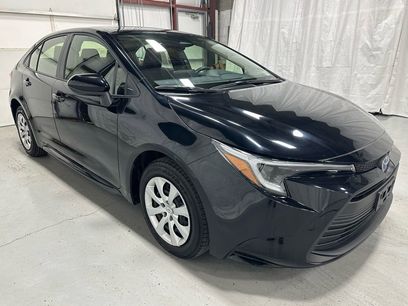Used 2025 Toyota Corolla LE