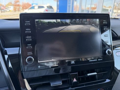 Used 2024 Toyota Camry XLE image 6