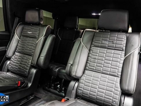 Used 2025 Cadillac Escalade V w/ LPO, ONYX Package AWD/4WD image 45