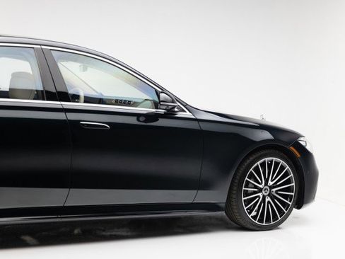 Used 2022 Mercedes-Benz S 580 4MATIC Sedan image 31