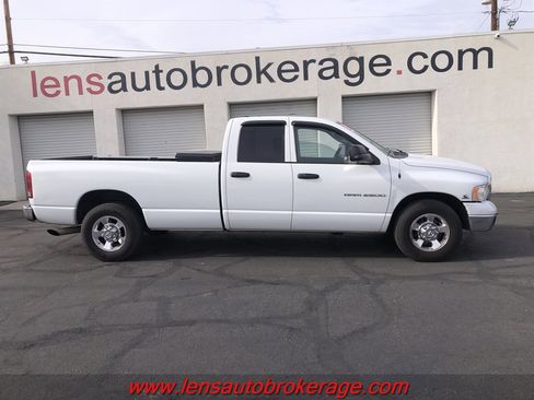 Used 2005 Dodge Ram 2500 Truck SLT w/ Quad Cab Big Horn Value Group image 1
