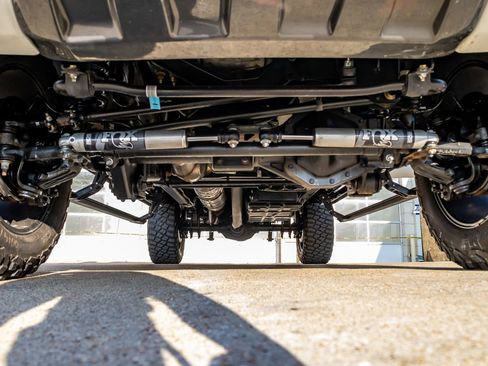 Used 2023 Ford F250 Lariat w/ Lariat Ultimate Package image 15