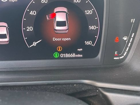 Used 2024 Honda Accord EX image 3