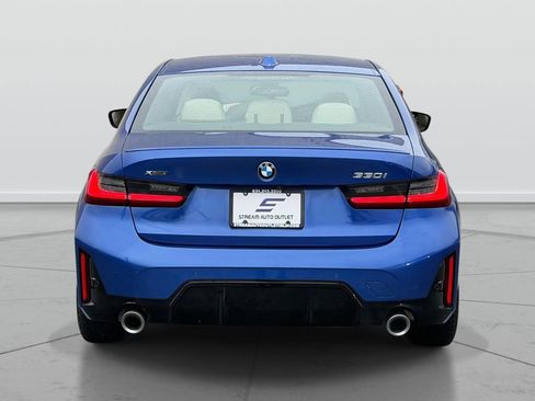 Used 2025 BMW 330i xDrive Sedan AWD/4WD image 6