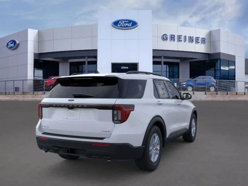 New 2026 Ford Explorer Active image 8