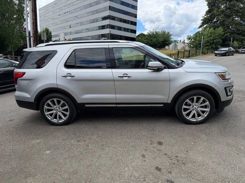 Used 2016 Ford Explorer Limited AWD/4WD image 9
