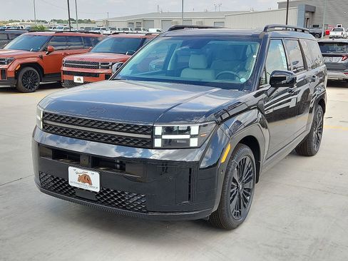 New 2025 Hyundai Santa Fe Calligraphy image 1