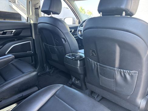 Certified 2025 Kia Telluride S AWD/4WD image 11
