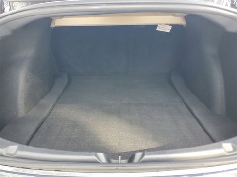 Used 2023 Tesla Model 3 Standard Range image 8