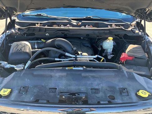 Used 2014 RAM 1500 Express image 26