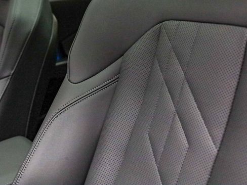 Used 2025 BMW X3 xDrive30i w/ M Sport Package image 23