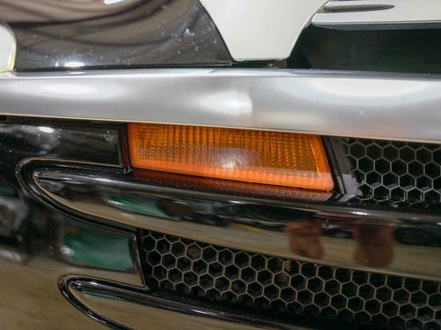 Used 2005 Chevrolet SSR LS 2dr Regular Cab Convertible w/ Preferred Equipment Group image 33