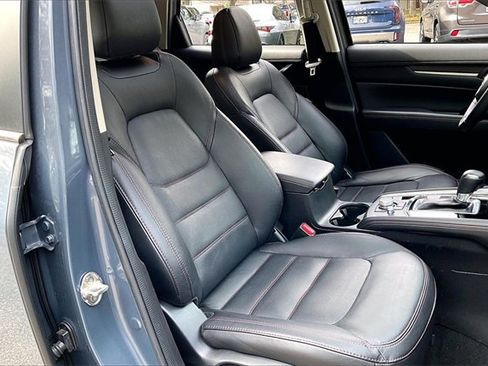 Used 2025 MAZDA CX-5 Carbon Edition image 26