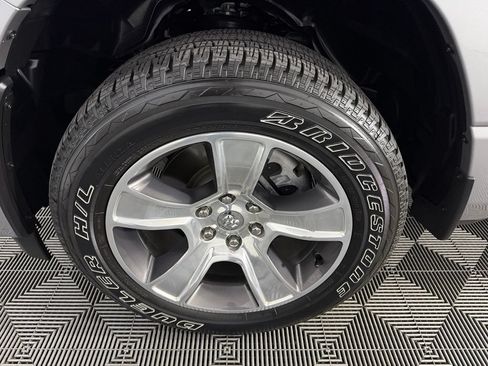 Certified 2025 RAM 1500 Tradesman AWD/4WD image 11