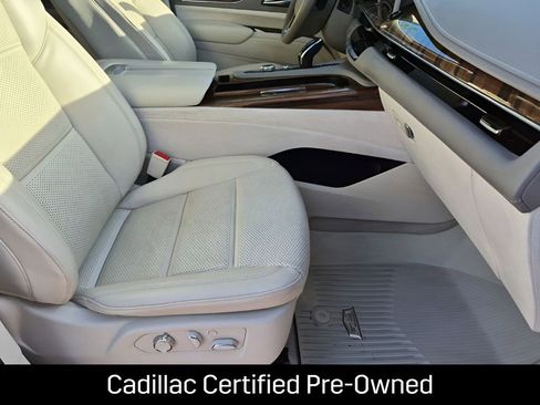 Certified 2023 Cadillac Escalade ESV Sport Platinum w/ LPO, ONYX Package AWD/4WD image 22