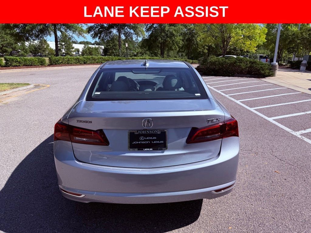 Used 2017 Acura TLX w/ Technology Package FWD image 6