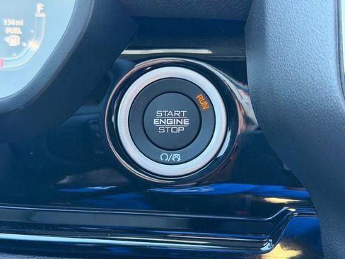 New 2025 RAM 1500 Laramie image 39