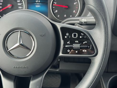 Used 2023 Mercedes-Benz Sprinter 2500 w/ Acoustic Package image 20