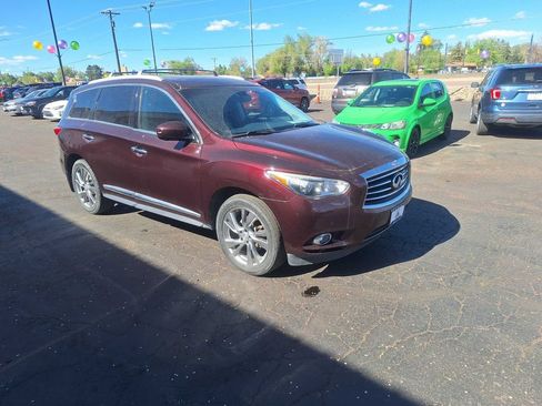 Used 2013 INFINITI JX35 AWD w/ Premium Pkg image 10