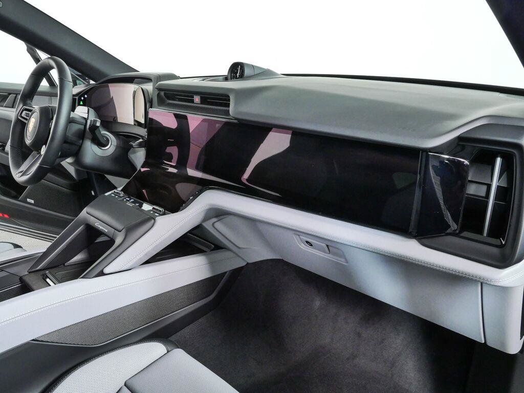 New 2026 Porsche Cayenne S AWD/4WD image 27