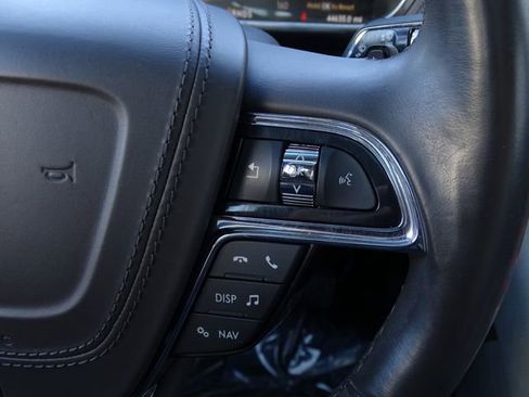 Used 2017 Lincoln Continental Reserve w/ Technology Package image 30