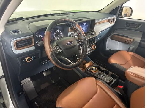 Used 2024 Ford Maverick Lariat image 19