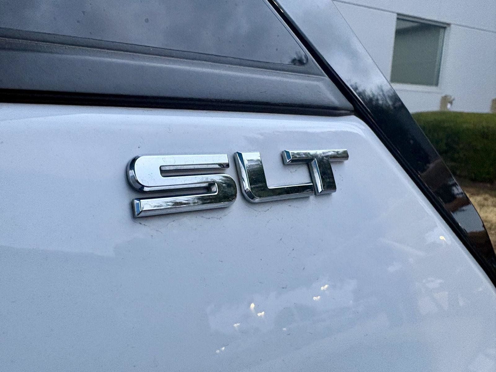 Used 2020 GMC Terrain SLT FWD image 11