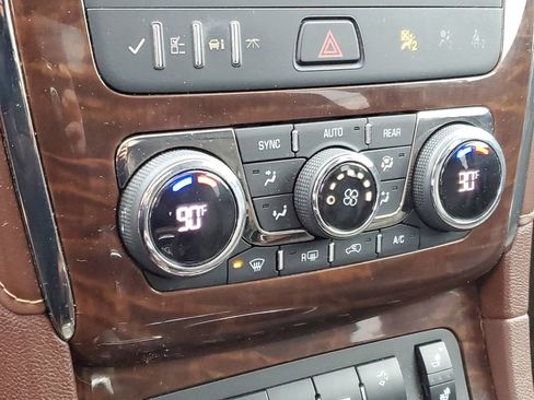 Used 2014 Buick Enclave Leather image 17