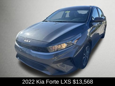 Used 2022 Kia Forte LXS FWD image 7