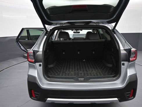 Used 2022 Subaru Outback Limited image 27