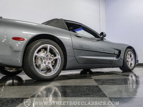 Used 2003 Chevrolet Corvette Convertible w/ Preferred Equipment Group1 RWD image 27