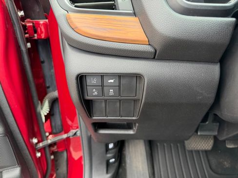 Used 2021 Honda CR-V Touring image 17