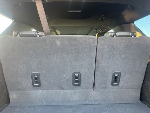 Used 2025 Chevrolet Tahoe Premier image 19