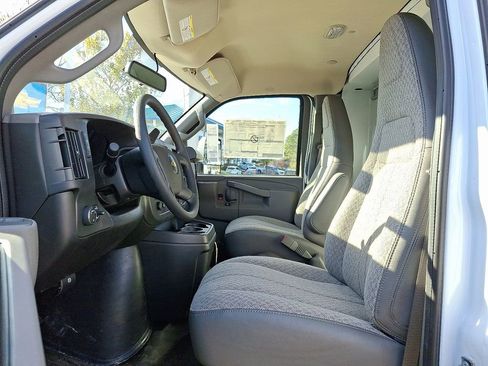 New 2025 Chevrolet Express 3500 w/ Power Convenience Package image 7