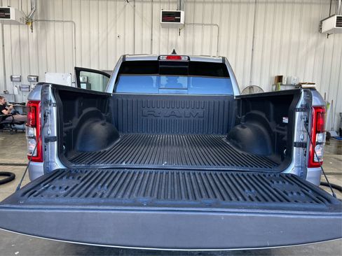 Used 2022 RAM 1500 Big Horn AWD/4WD image 22