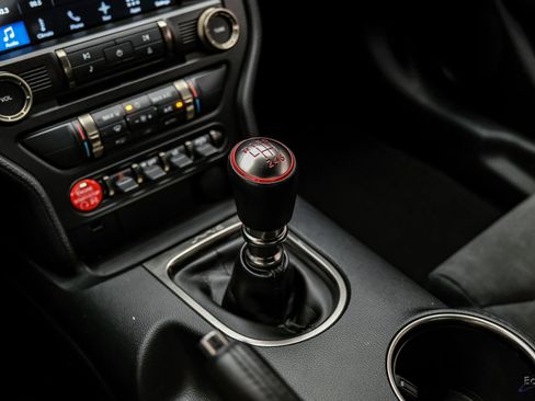 Used 2016 Ford Mustang Shelby GT350R w/ GT350R Equipment Group 920A image 57