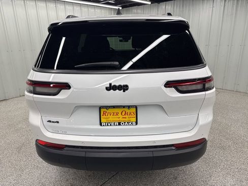 New 2026 Jeep Grand Cherokee L Limited AWD/4WD image 6