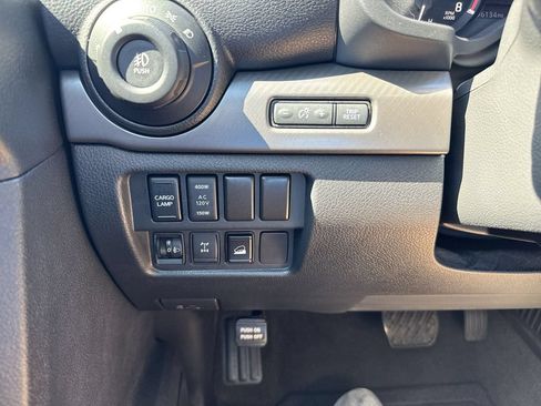 Used 2021 Nissan Titan PRO-4X w/ Pro-4x Utility Package AWD/4WD image 19