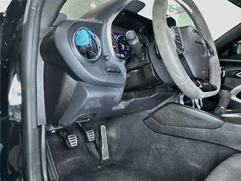 Used 2023 Chevrolet Camaro SS RWD image 7