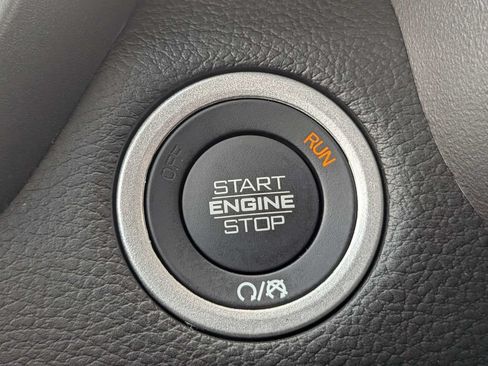 Used 2025 RAM 1500 Big Horn AWD/4WD image 27