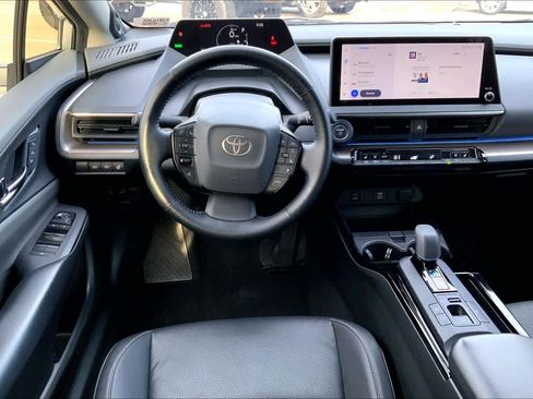 Used 2024 Toyota Prius Limited image 5