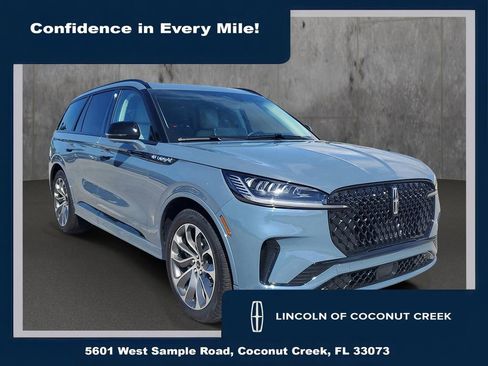 New 2025 Lincoln Aviator 2WD w/ Jet Appearance Package image 1
