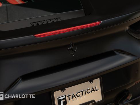 Used 2019 Ferrari 488 GTB RWD image 16