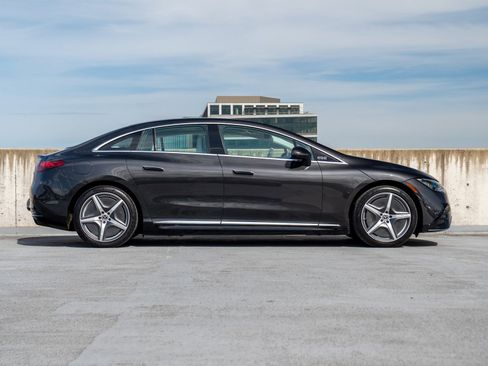 Certified 2023 Mercedes-Benz EQE 500 4MATIC Sedan image 6