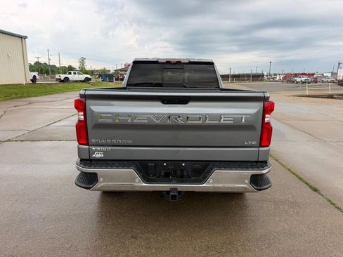 Used 2020 Chevrolet Silverado 1500 LTZ w/ LTZ Premium Package AWD/4WD image 4