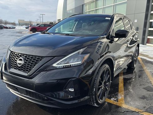 Used 2024 Nissan Murano SL image 3