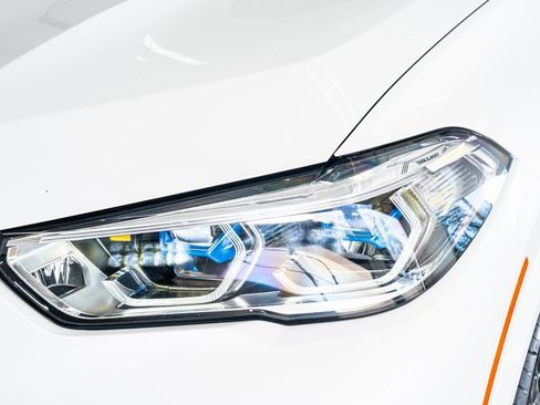 Used 2023 BMW X5 sDrive40i w/ Executive Package image 13