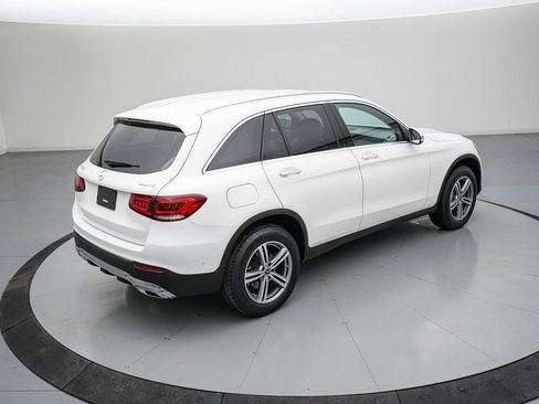 Used 2022 Mercedes-Benz GLC 300 4MATIC image 5